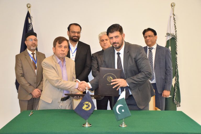 Signing of MoU between NAB and Kulsoom hospital on 26-03-25