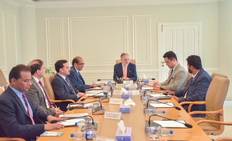 Meeting of Chairman NAB Gen (r) Nazir Ahmed with Mr. Jiang Chao, Bureau Chief of Xinhua News Agency on 5th November 2025.