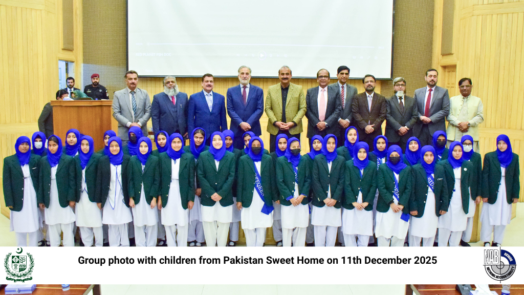 Group photo with children from Pakistan Sweet Home on 11th December 2025