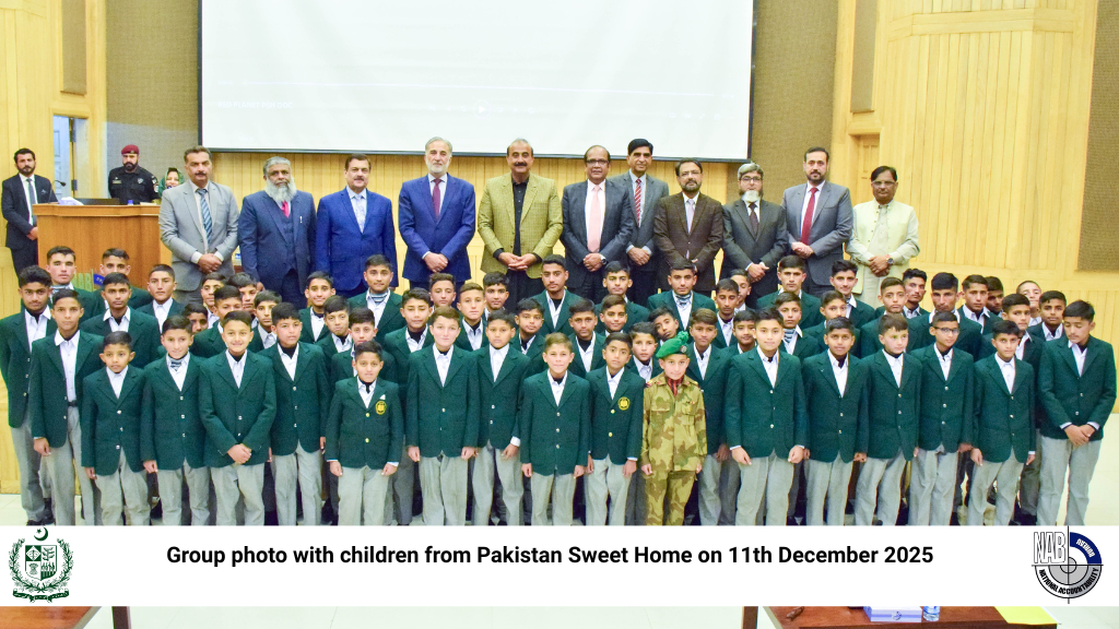 Group photo with children from Pakistan Sweet Home on 11th December 2025